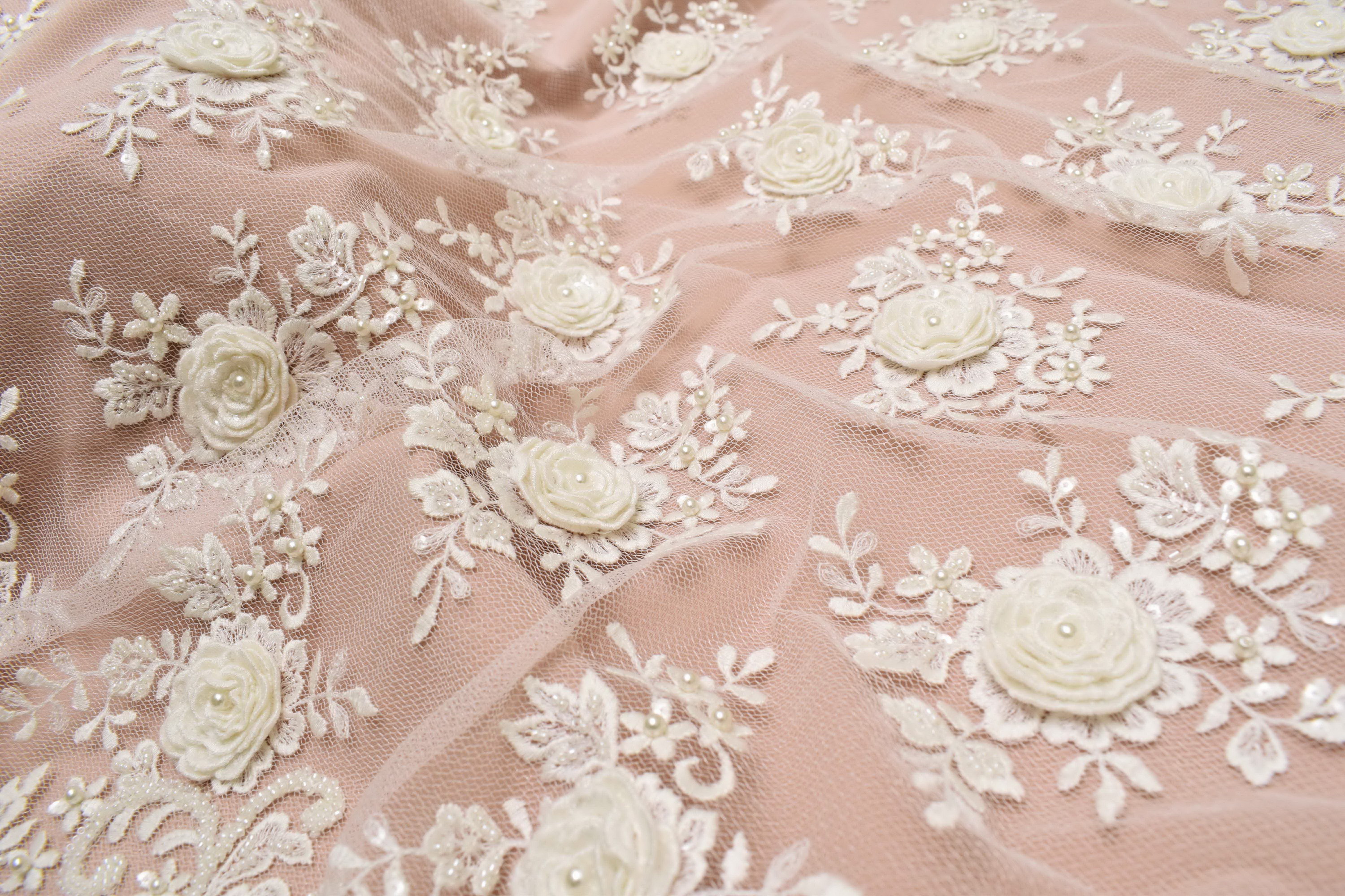 Sale: Guipure &laquo;44811&raquo
